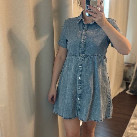 Dresses & Skirts - Light Wash Girly Jean Casual Everyday Spring Summer Dress